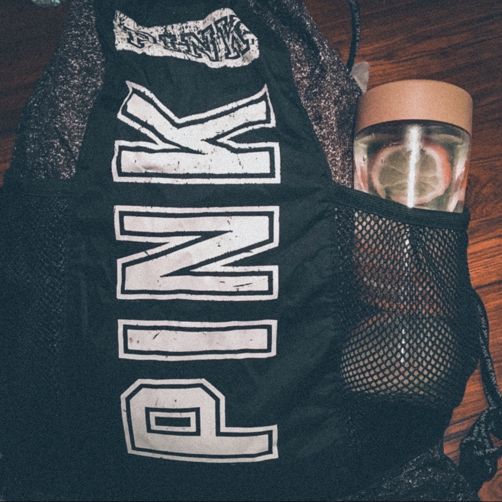 PINK VICTORIA SECRET BACKPACK/DRAW STRING BAG